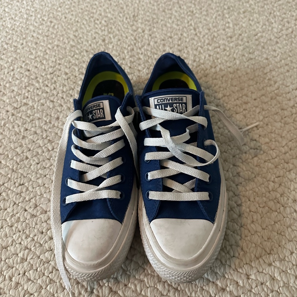 Converse Blue and White Sneakers Chuck Taylor II | Cushioned Sole | Size 8.5